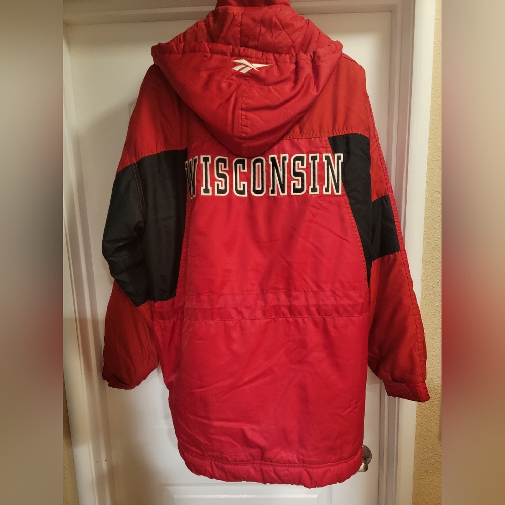 Vintage Reebok Wisconsin Jacket - Size M - Picture 3 of 13
